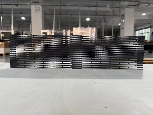 500mmX1000mm স্বচ্ছ অতি পাতলা, ইনডোর / আউটডোর প্রয়োজনের জন্য হালকা ওজনের LED স্ক্রিন