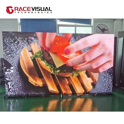 3840hz উচ্চ রিফ্রেশ রেট হালকা ওজন ইনডোর ফুল কালার এলইডি পোস্টার স্ক্রিন 48 কেজি / টুকরা চাকা টোটেম সহ